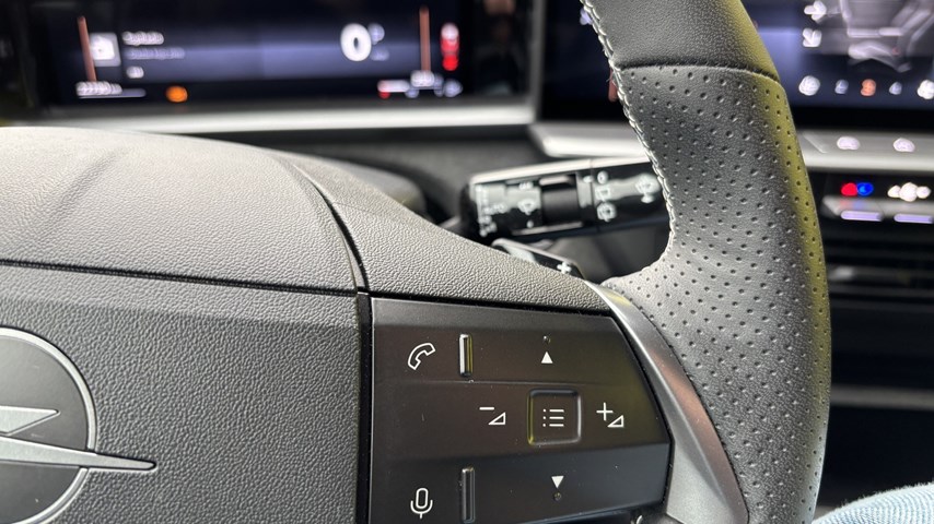 RABLJENO VOZILO OPEL GRANDLAND GS F 1,2 XHT mHEV AT Automatski mjenjač BENZIN 81385