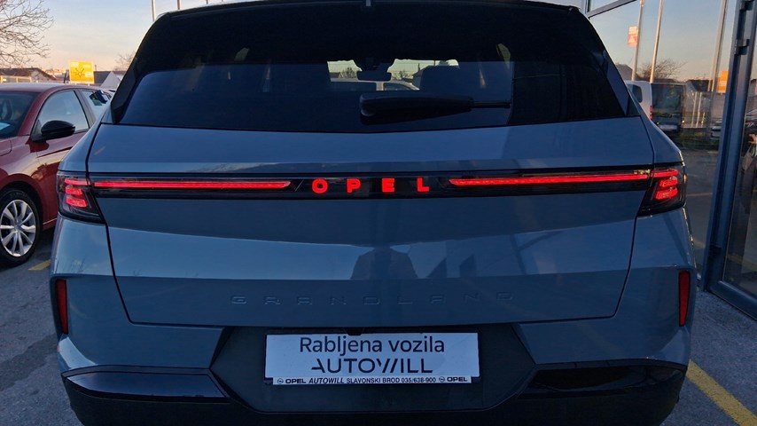 RABLJENO VOZILO OPEL GRANDLAND GS F 1,2 XHT mHEV AT Automatski mjenjač BENZIN 81372