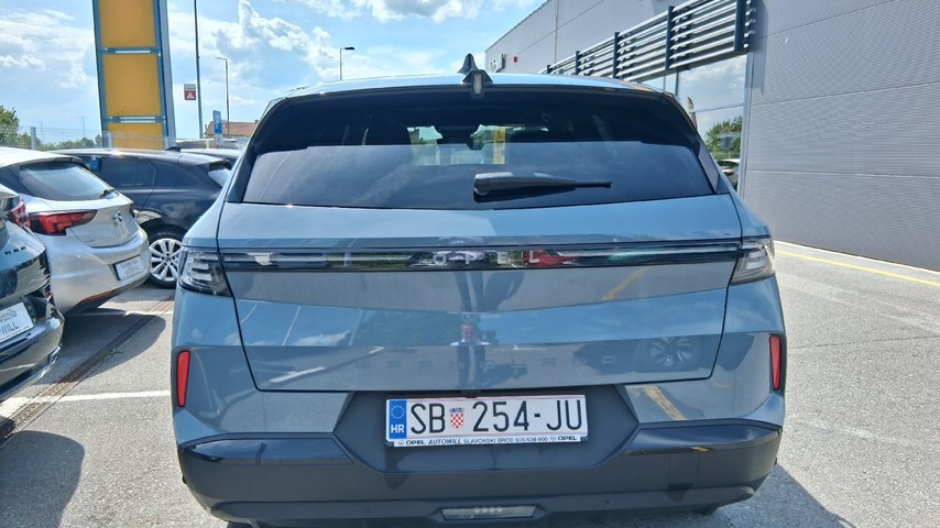 RABLJENO VOZILO OPEL GRANDLAND GS F 1,2 XHT mHEV AT Automatski mjenjač BENZIN 81372