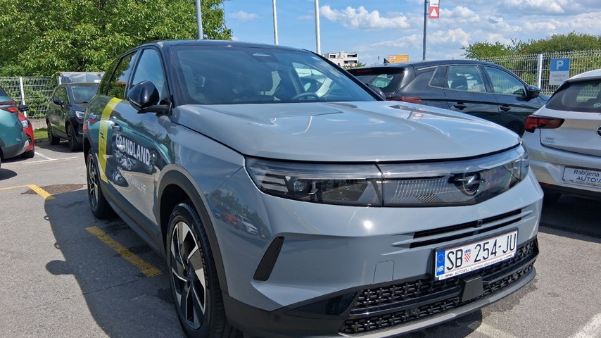 RABLJENO VOZILO OPEL GRANDLAND GS F 1,2 XHT mHEV AT Automatski mjenjač BENZIN 81372