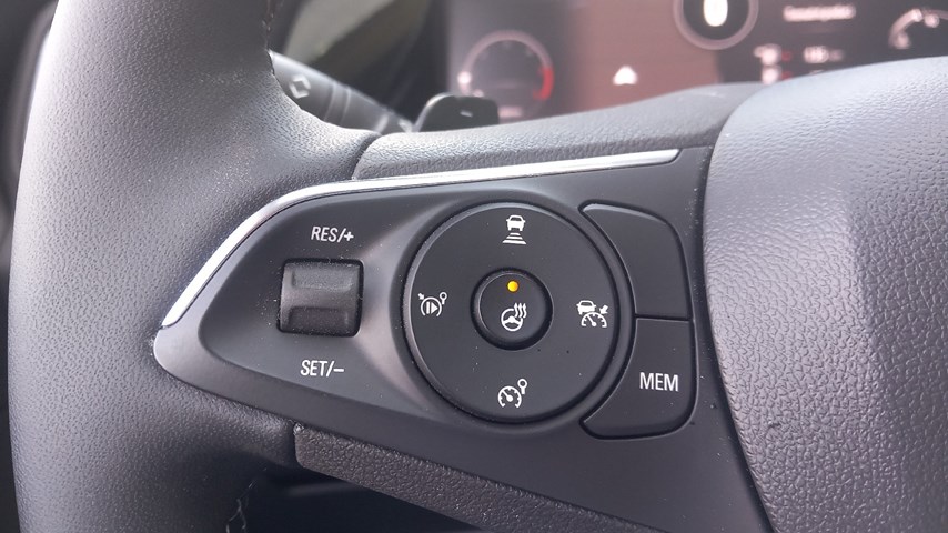 RABLJENO VOZILO OPEL GRANDLAND GS F 1,5 DTH AT8 Automatski mjenjač DIESEL 81352