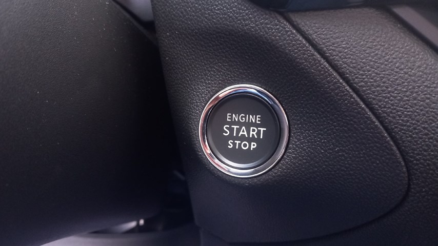 RABLJENO VOZILO OPEL GRANDLAND GS F 1,5 DTH AT8 Automatski mjenjač DIESEL 81352