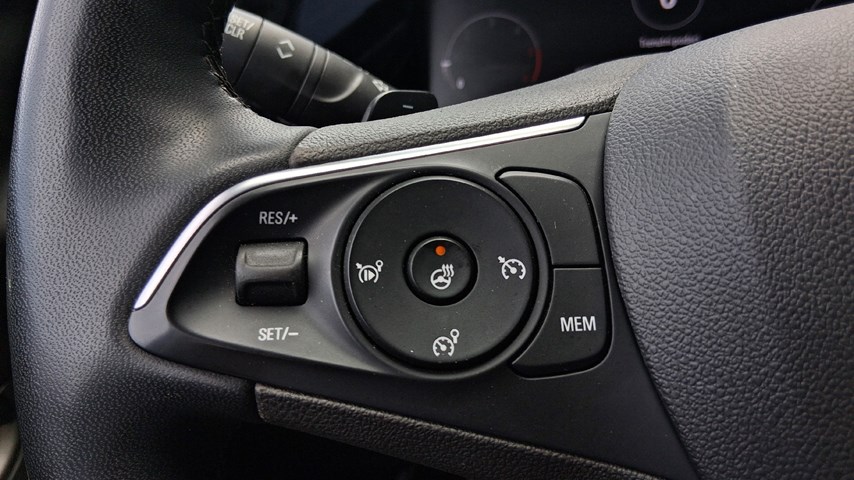 RABLJENO VOZILO OPEL GRANDLAND GS F 1,5 DTH AT8 Automatski mjenjač DIESEL 20912