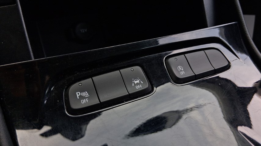 RABLJENO VOZILO OPEL GRANDLAND GS F 1,5 DTH AT8 Automatski mjenjač DIESEL 20912