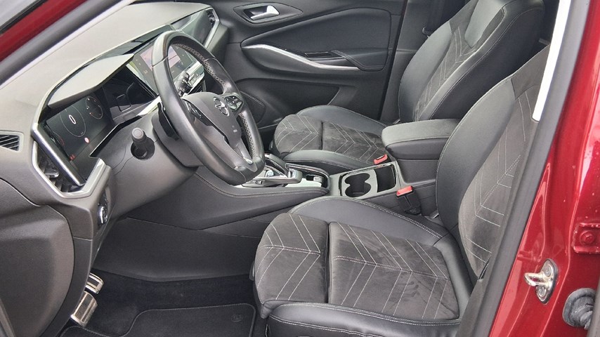 RABLJENO VOZILO OPEL GRANDLAND GS LINE F 1,5 DTH AT8 Automatski mjenjač DIESEL 27386