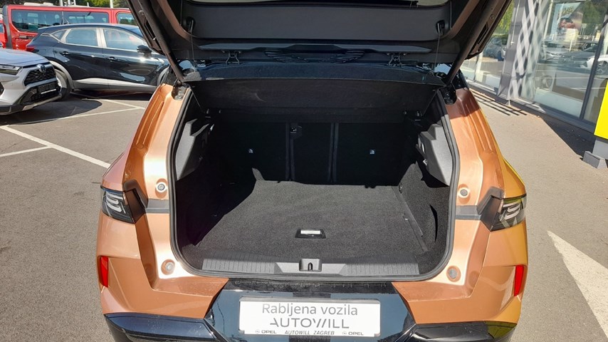 RABLJENO VOZILO OPEL GRANDLAND PHEV GS PLUG-in HYBRID e-DCT AT Automatski mjenjač BENZIN 81477