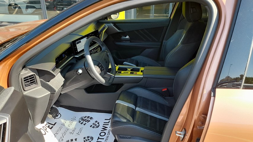 RABLJENO VOZILO OPEL GRANDLAND PHEV GS PLUG-in HYBRID e-DCT AT Automatski mjenjač BENZIN 81477