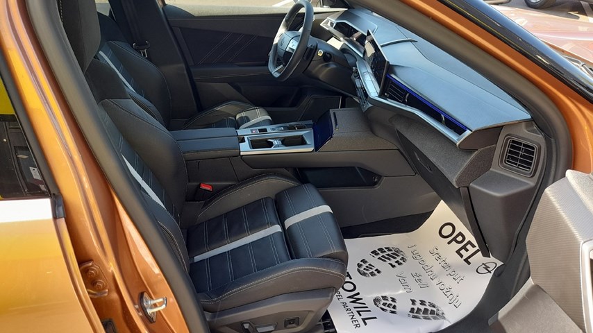 RABLJENO VOZILO OPEL GRANDLAND PHEV GS PLUG-in HYBRID e-DCT AT Automatski mjenjač BENZIN 81477