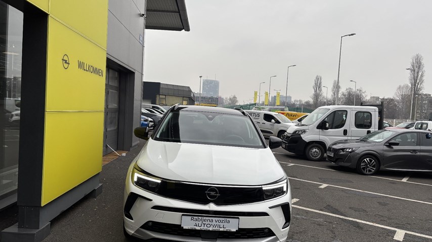 RABLJENO VOZILO OPEL GRANDLAND ULTIMATE 1,5 D AT8 Automatski mjenjač DIESEL 81341