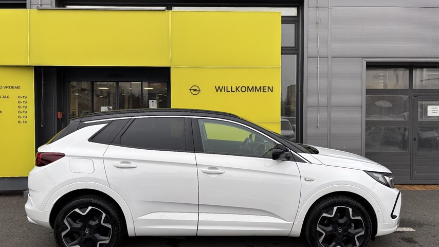 RABLJENO VOZILO OPEL GRANDLAND ULTIMATE 1,5 D AT8 Automatski mjenjač DIESEL 81341