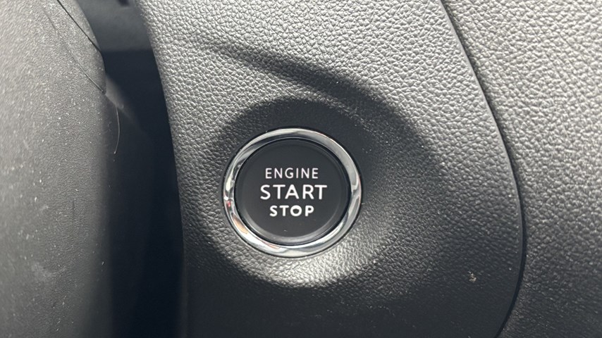 RABLJENO VOZILO OPEL GRANDLAND X ELEGANCE 1,5 DTH Automatski mjenjač DIESEL 224459