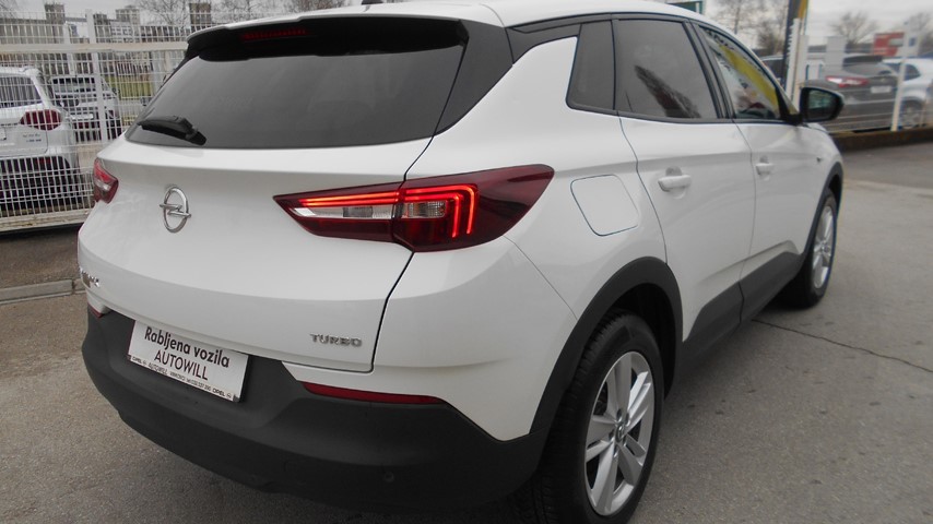 RABLJENO VOZILO OPEL GRANDLAND X ENJOY 1.2 MT6 Mehanički mjenjač BENZIN 20756