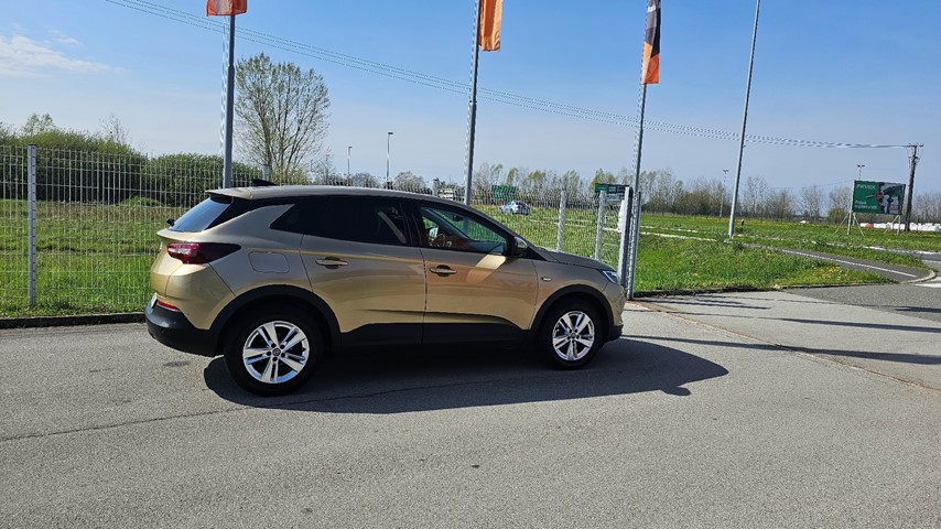 RABLJENO VOZILO OPEL GRANDLAND X ENJOY 1,6 CDTI Mehanički mjenjač DIESEL 223812