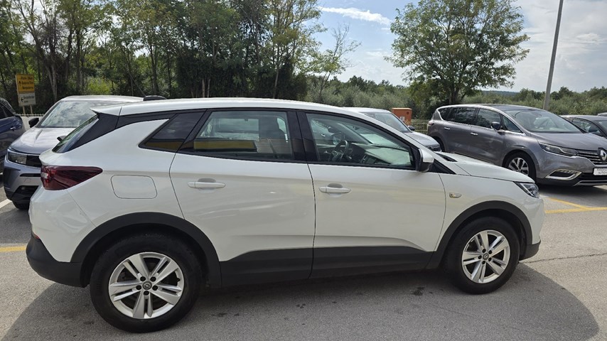 RABLJENO VOZILO OPEL GRANDLAND X ENJOY 1,6 DTH Mehanički mjenjač DIESEL 27402