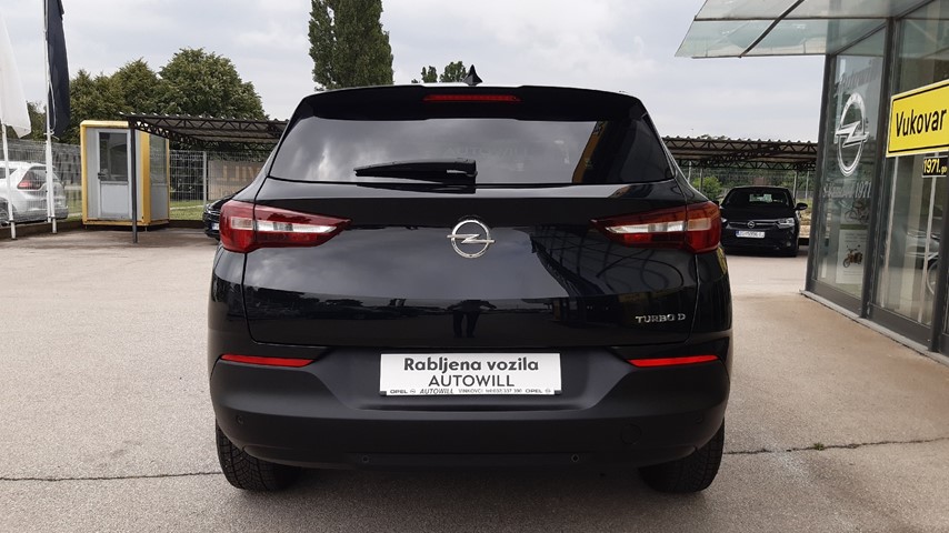 RABLJENO VOZILO OPEL GRANDLAND X ENJOY B 1.6 DTH MT6 Mehanički mjenjač DIESEL 20724