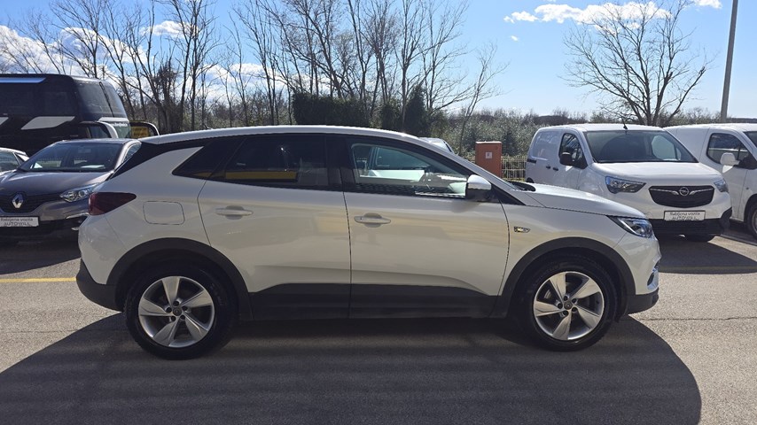 RABLJENO VOZILO OPEL GRANDLAND X ENJOY D 1.5 DTH MT6 Mehanički mjenjač DIESEL 27417