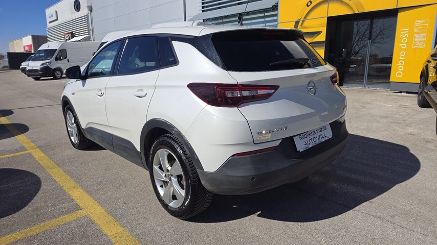 RABLJENO VOZILO OPEL GRANDLAND X ENJOY D 1.5 DTH MT6 Mehanički mjenjač DIESEL 27417