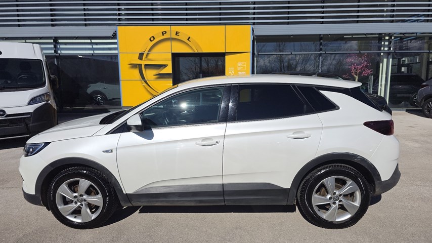 RABLJENO VOZILO OPEL GRANDLAND X ENJOY D 1.5 DTH MT6 Mehanički mjenjač DIESEL 27417