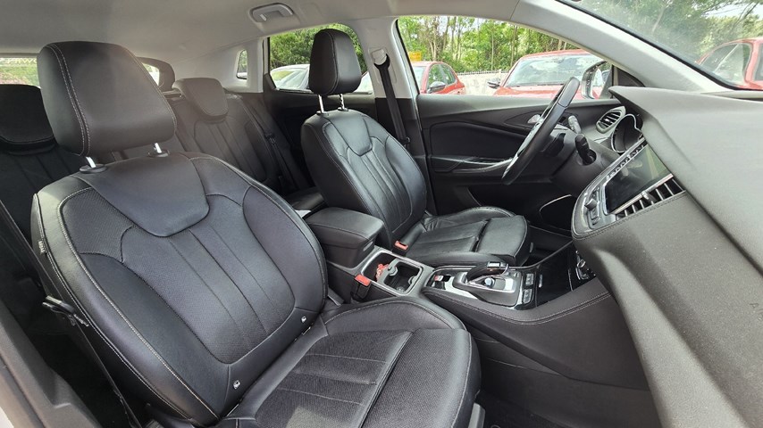 RABLJENO VOZILO OPEL GRANDLAND X ULTIMATE PHEV 1.6 AT8 Automatski mjenjač BENZIN 90270