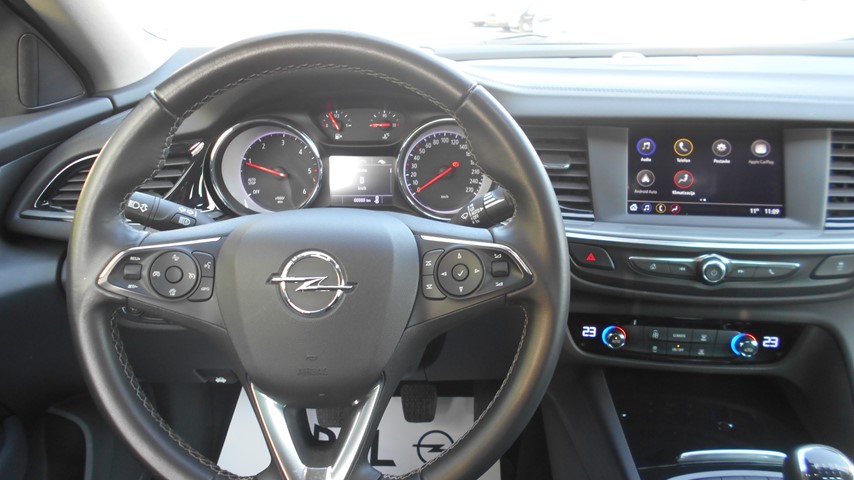 RABLJENO VOZILO OPEL INSIGNIA GRAND SPORT 1,6 CDTI EDITION DIESEL