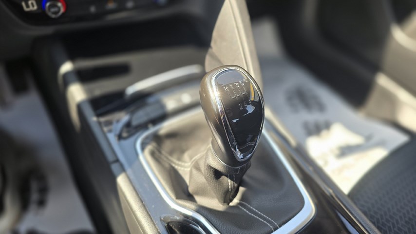 RABLJENO VOZILO OPEL INSIGNIA GRAND SPORT BUSINESS EDITION 1,5DVH MT6 Mehanički mjenjač DIESEL 90205