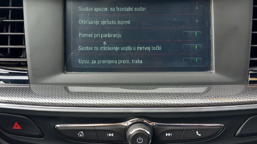 RABLJENO VOZILO OPEL INSIGNIA GRAND SPORT BUSINESS EDITION 1,5DVH MT6 Mehanički mjenjač DIESEL 90205