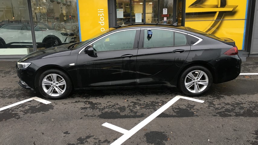 RABLJENO VOZILO OPEL INSIGNIA GRAND SPORT DYNAMIC D20DTH MT6 Mehanički mjenjač DIESEL 80940