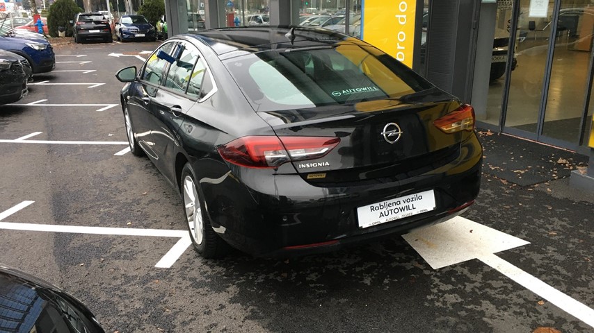 RABLJENO VOZILO OPEL INSIGNIA GRAND SPORT DYNAMIC D20DTH MT6 Mehanički mjenjač DIESEL 80940