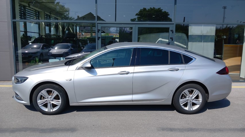 RABLJENO VOZILO OPEL INSIGNIA GRANDSPORT EDITION 1.6DTH Mehanički mjenjač DIESEL 81202
