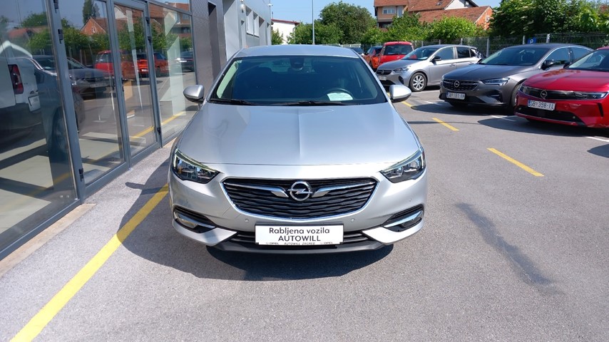 RABLJENO VOZILO OPEL INSIGNIA GRANDSPORT EDITION 1.6DTH Mehanički mjenjač DIESEL 81202