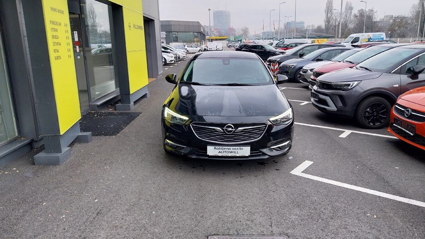 RABLJENO VOZILO OPEL INSIGNIA GRANDSPORT EDITION 1.6 DTH MT6 Mehanički mjenjač DIESEL 223730