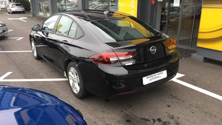 RABLJENO VOZILO OPEL INSIGNIA GRANDSPORT EDITION B1.6DTH Mehanički mjenjač DIESEL 223165