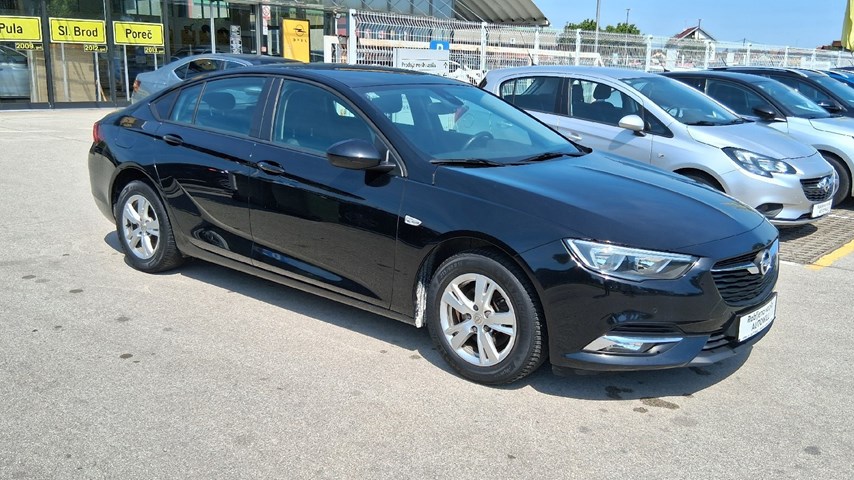 RABLJENO VOZILO OPEL INSIGNIA Grandsport Edition B16DTH MT6 Mehanički mjenjač DIESEL 222655