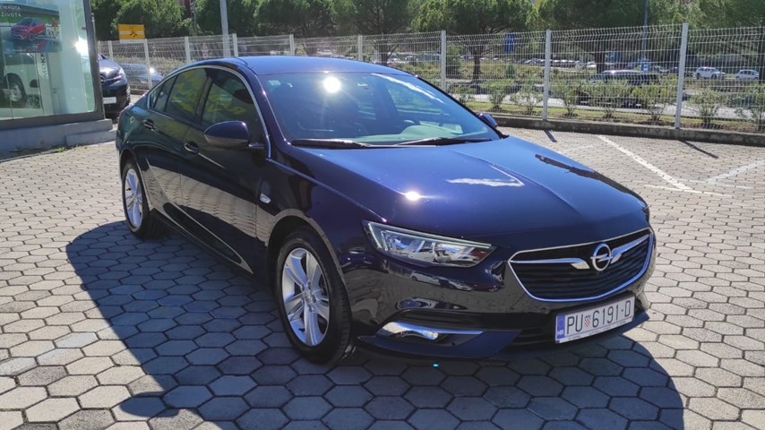 RABLJENO VOZILO OPEL INSIGNIA GRANDSPORT EDITION D1.6DTH MT6 Mehanički mjenjač DIESEL 80976