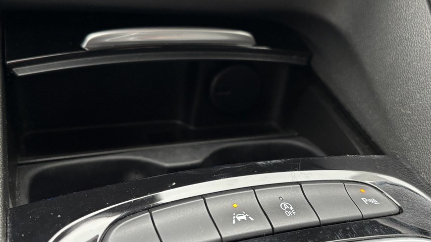 RABLJENO VOZILO OPEL INSIGNIA GS BUSINESS ELEG DVH 2,0 D MT6 Mehanički mjenjač DIESEL 81357