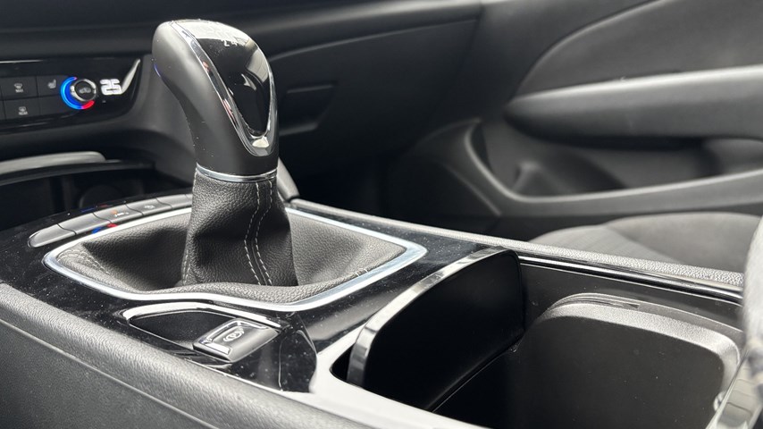 RABLJENO VOZILO OPEL INSIGNIA GS BUSINESS ELEG DVH 2,0 D MT6 Mehanički mjenjač DIESEL 81357