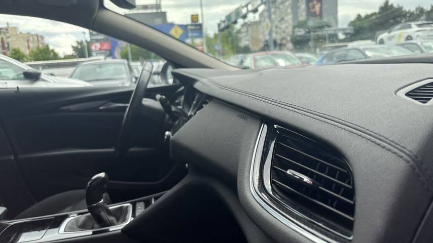 RABLJENO VOZILO OPEL INSIGNIA GS BUSINESS ELEG DVH 2,0 D MT6 Mehanički mjenjač DIESEL 81061