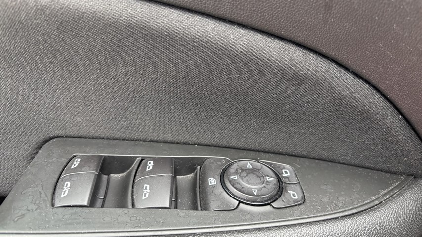 RABLJENO VOZILO OPEL INSIGNIA GS BUSINESS ELEG DVH 2,0 D MT6 Mehanički mjenjač DIESEL 81061