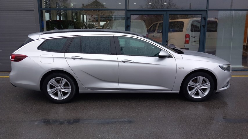 RABLJENO VOZILO OPEL INSIGNIA SPORTS TOURER EDITION D 1.6 DTH MT6 Mehanički mjenjač DIESEL 222937