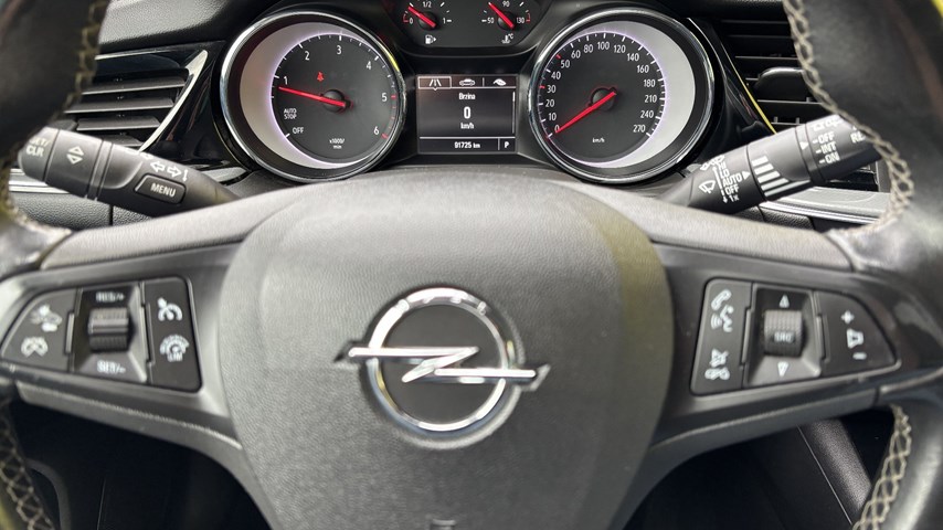 RABLJENO VOZILO OPEL INSIGNIA SPORTS TOURER EDITION B1.6DTH AT6 Automatski mjenjač DIESEL 224613