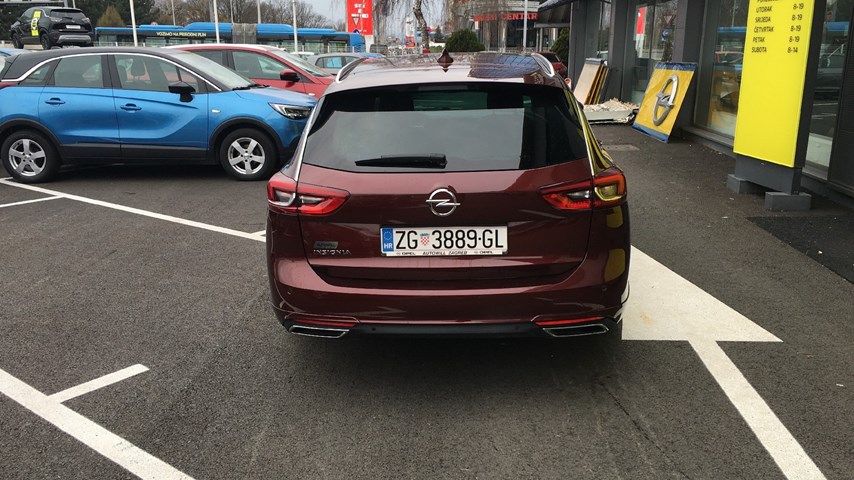 RABLJENO VOZILO OPEL INSIGNIA SPORTS TOURER INNOVATION B2.0DTH AT Automatski mjenjač DIESEL 80477