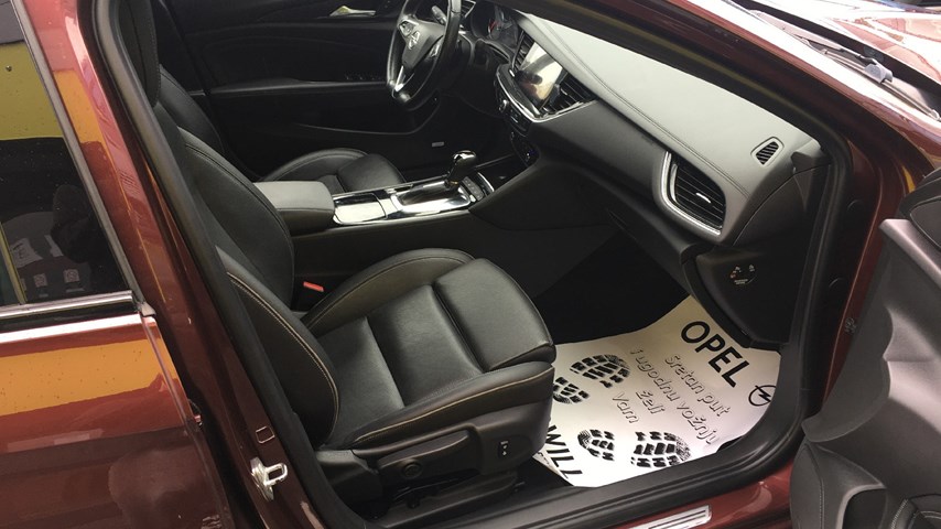RABLJENO VOZILO OPEL INSIGNIA SPORTS TOURER INNOVATION B2.0DTH AT Automatski mjenjač DIESEL 80477