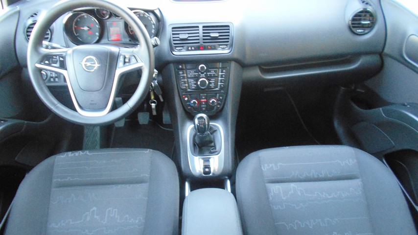 RABLJENO VOZILO OPEL MERIVA MONOCAB DIESEL