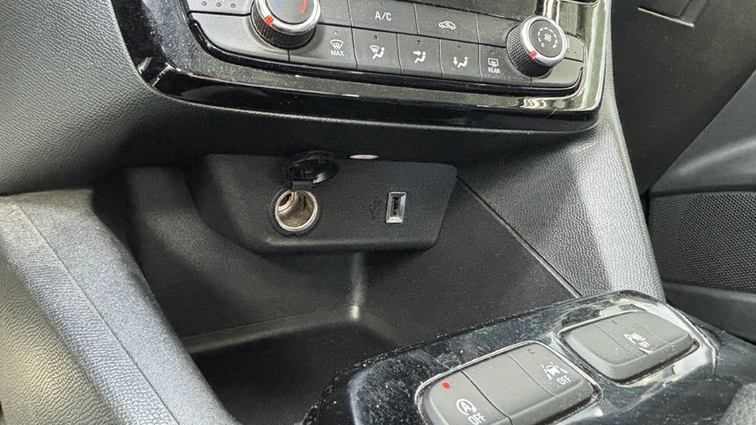 RABLJENO VOZILO OPEL MOKKA 1,2 EDITION Mehanički mjenjač BENZIN 224711