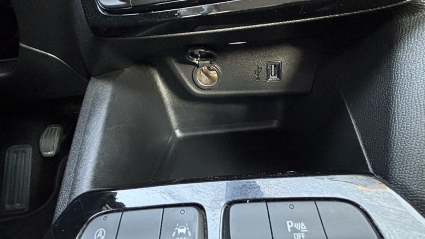 RABLJENO VOZILO OPEL MOKKA EDITION F 1,2 XHL MT6 Mehanički mjenjač BENZIN 224707
