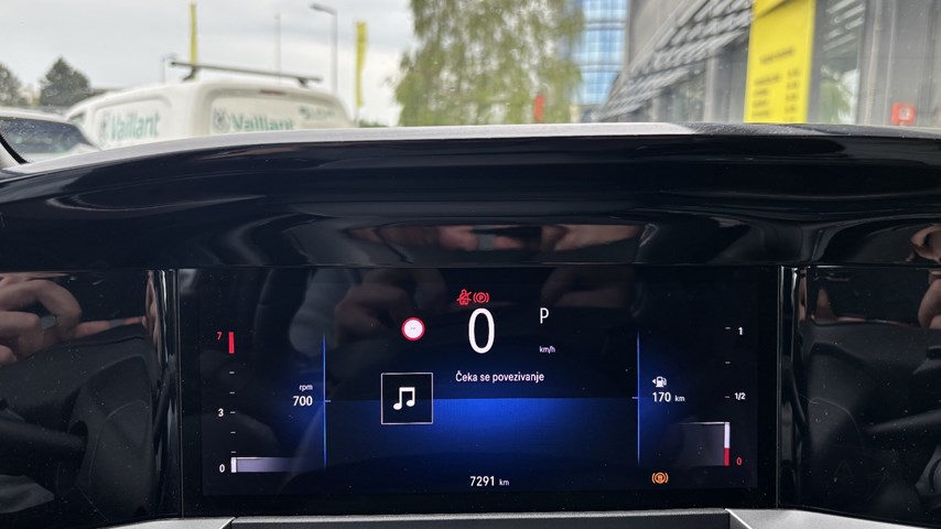 RABLJENO VOZILO OPEL MOKKA EDITION F 1,2 XHT AT8 Automatski mjenjač BENZIN 81445