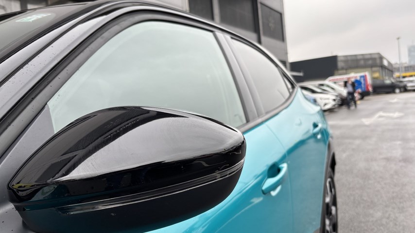 RABLJENO VOZILO OPEL MOKKA GS LINE F 1,2 XHT e-DCT AT Automatski mjenjač BENZIN 81373