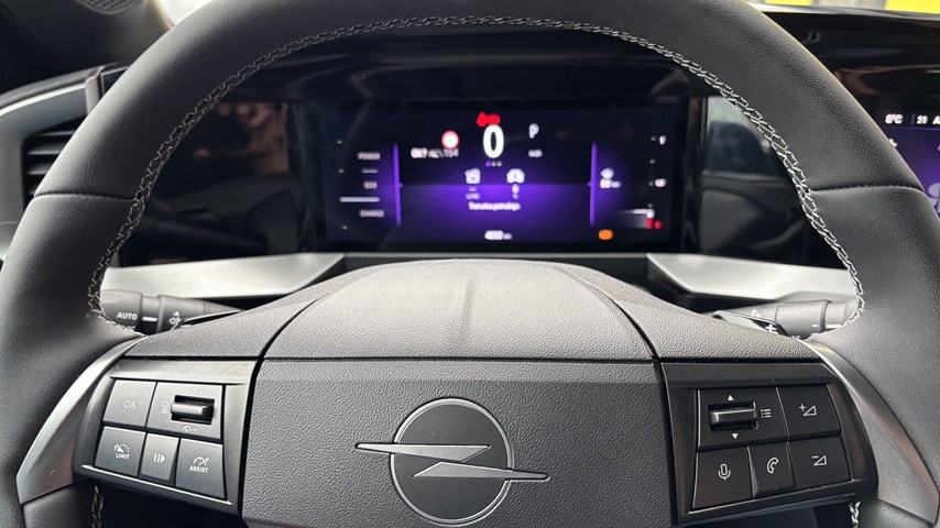 RABLJENO VOZILO OPEL MOKKA GS LINE F 1,2 XHT e-DCT AT Automatski mjenjač BENZIN 81373