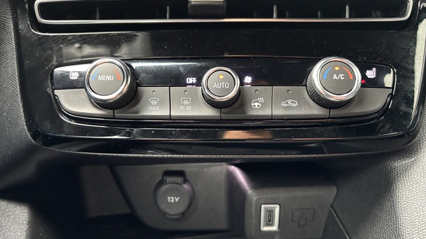 RABLJENO VOZILO OPEL MOKKA GS LINE F 1,2 XHT e-DCT AT Automatski mjenjač BENZIN 81373