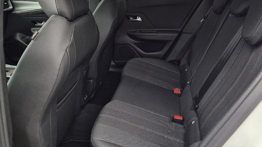 RABLJENO VOZILO OPEL MOKKA GS PULSE F 1,2 XHT AT8 Automatski mjenjač BENZIN 67238